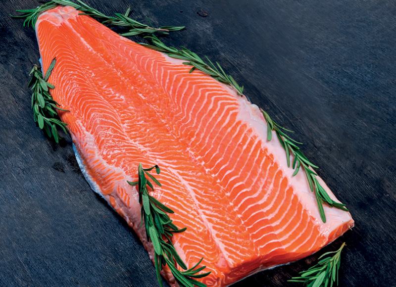 ATLANTINIŲ LAŠIŠŲ FILĖ SU ODA (Salmon salar), 1 kg