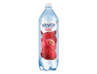 Lengvai gazuotas stalo vanduo AKVILĖ, raudonųjų uogų skonio, 1.5 l