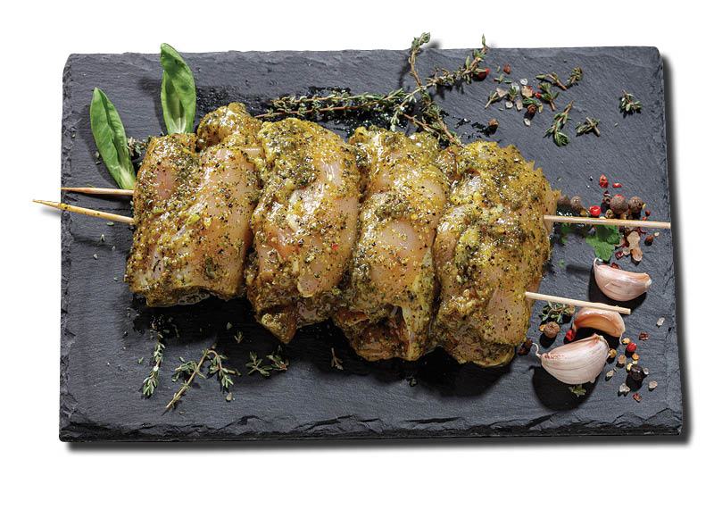 Marinuotas vištienos šlaunelių šašlykas su česnakais ir žolelėmis, 1 kg
