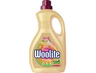Skystasis skalbiklis WOOLITE KERATIN THERAPY FRUITY, 45 sk., 2.7 l
