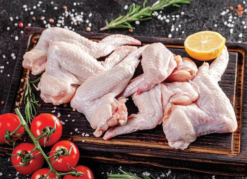 Švieži broilerių sparneliai užauginta be antibiotikų, 1 kg